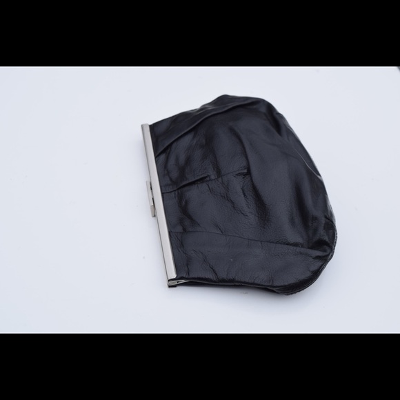 Banana republic leather clutch - Picture 7 of 8